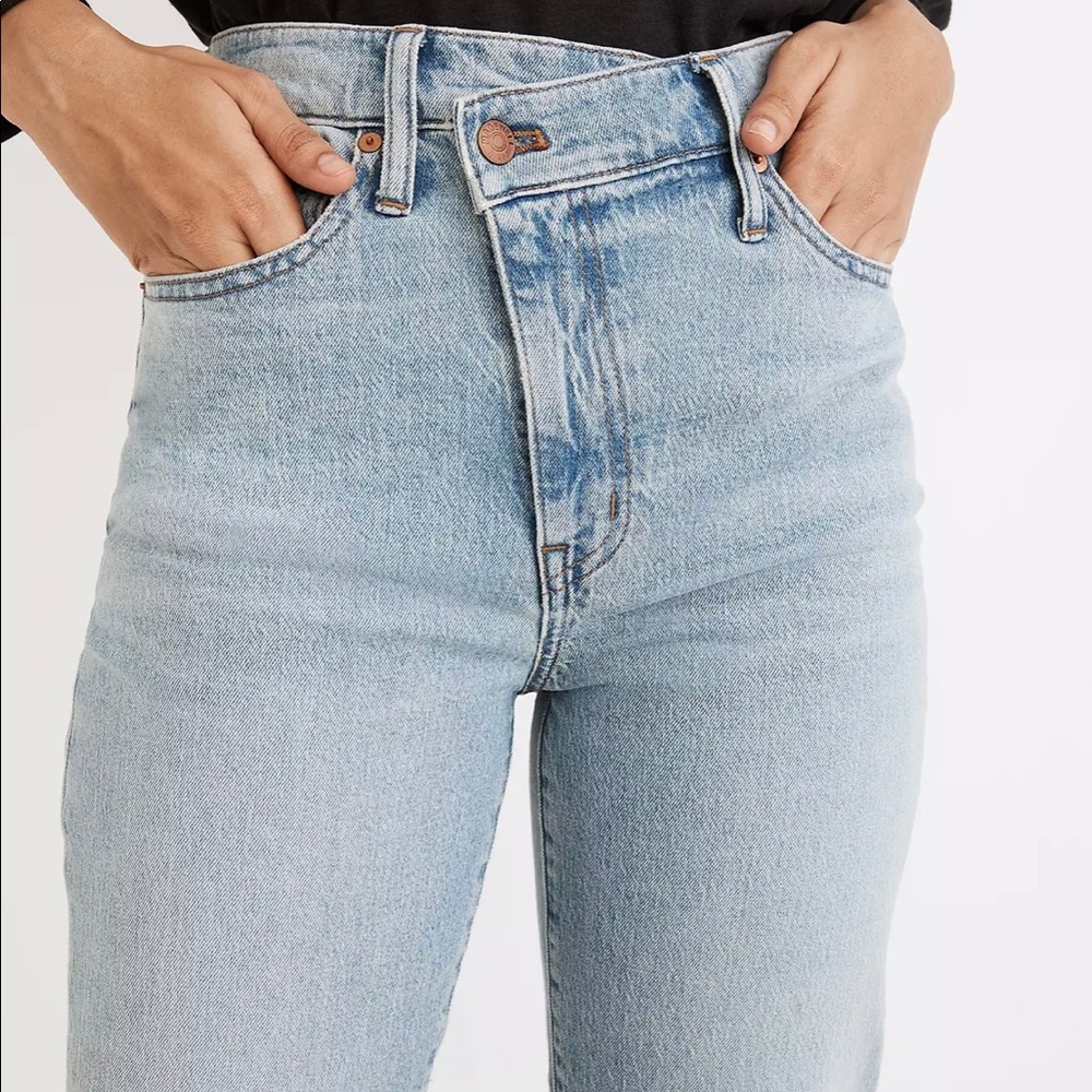 Madewell - The Perfect Vintage Straight Jean in Rondeau Wash - Size 25